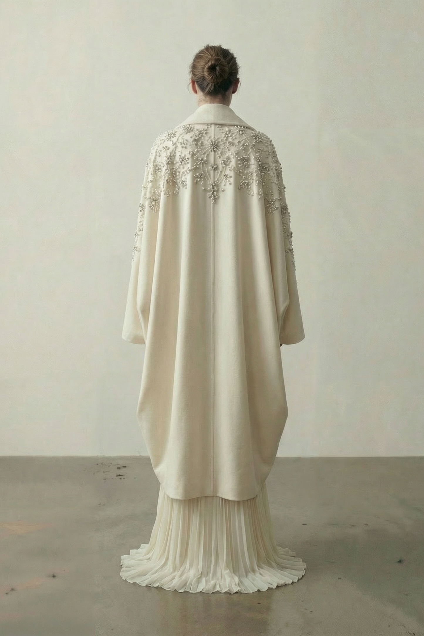 Alabaster Regent (Ivory)